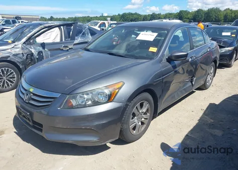 2011 Honda Accord 2.4 Lx-P из США, поврежденный, VIN 1HGCP2F47BA053646